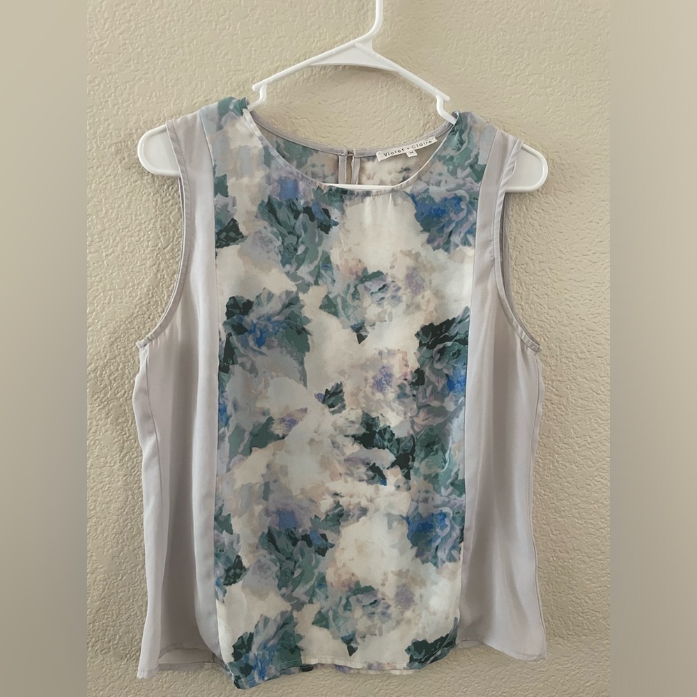 Floral print top